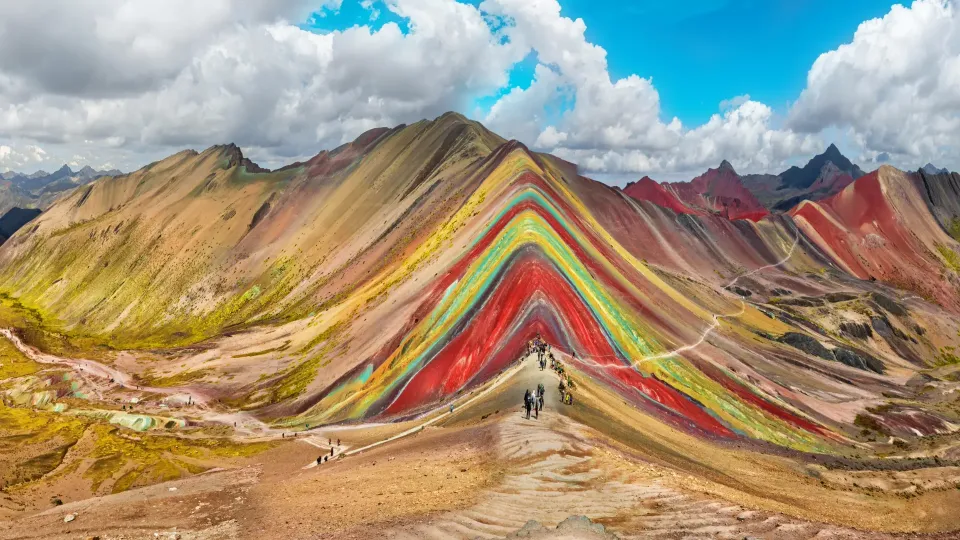 Ausangate Trek and Rainbow Mountain 2 Days